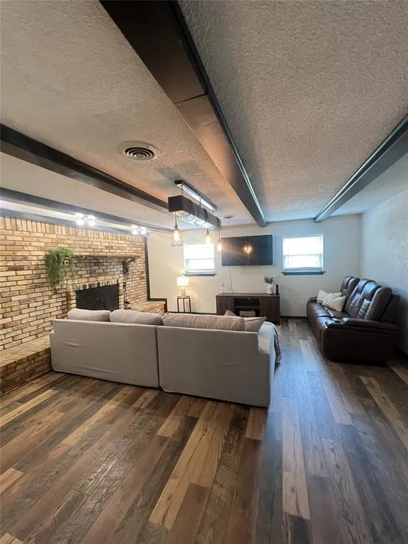 Photo 2 — 808 S Rush Avenue, Rush Springs, OK 73082
