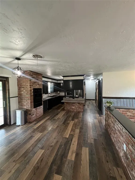 Photo 4 — 808 S Rush Avenue, Rush Springs, OK 73082