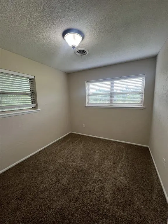 Photo 8 — 808 S Rush Avenue, Rush Springs, OK 73082