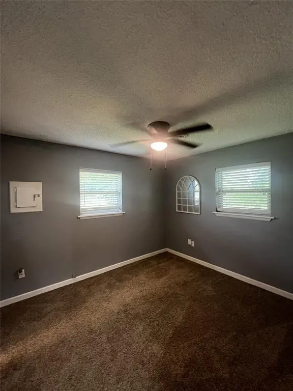 Photo 9 — 808 S Rush Avenue, Rush Springs, OK 73082