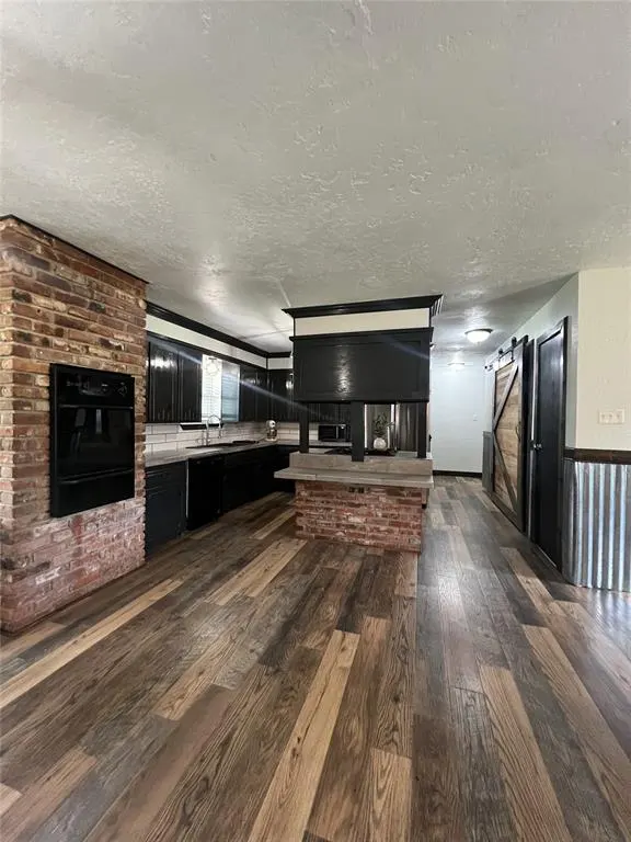 Photo 11 — 808 S Rush Avenue, Rush Springs, OK 73082
