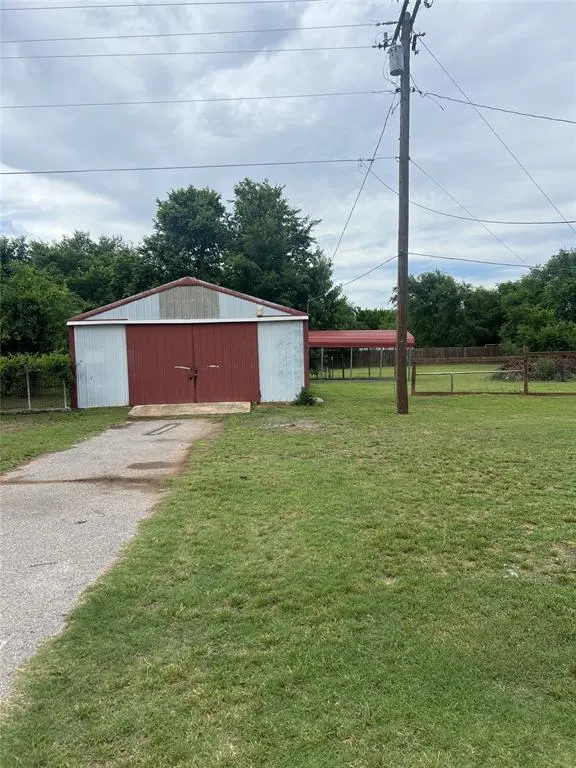 Photo 18 — 808 S Rush Avenue, Rush Springs, OK 73082