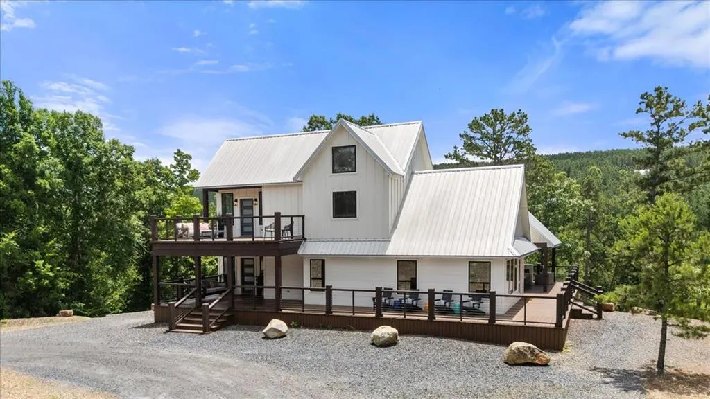 Photo 29 — 1408 N Lukfata Trail, Broken Bow, OK 74728