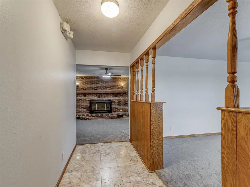 Photo 3 — 202 Walter Way, Anadarko, OK 73005