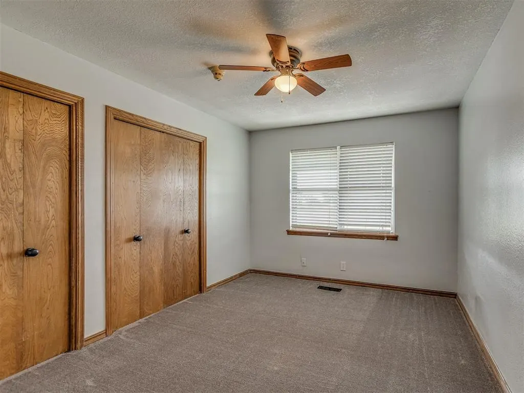 Photo 14 — 202 Walter Way, Anadarko, OK 73005