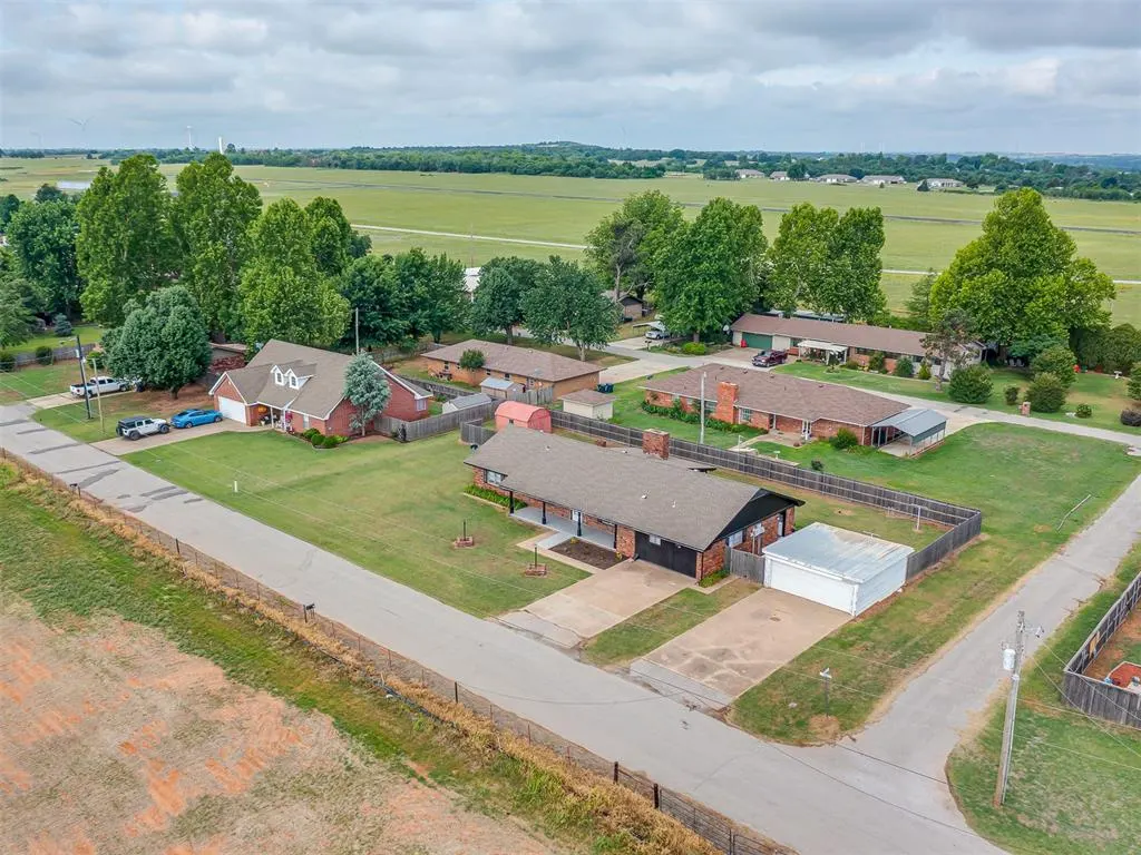 Photo 31 — 202 Walter Way, Anadarko, OK 73005