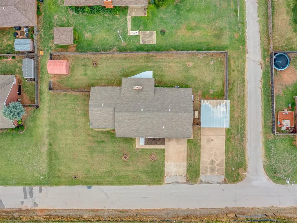 Photo 32 — 202 Walter Way, Anadarko, OK 73005