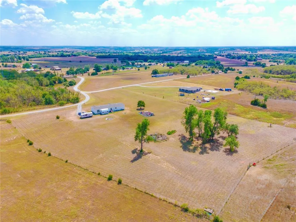 Photo 32 — 541 County Road 1428, Ninnekah, OK 73067