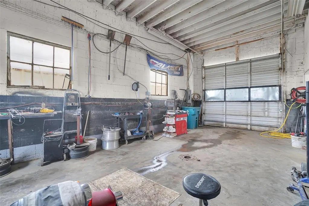 Photo 24 — 200 E Second Street, Duke, OK 73532
