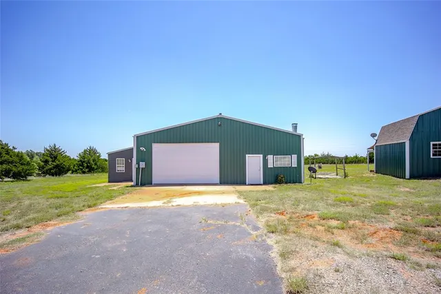 Photo 5 — 1857 State Highway 39, Blanchard, OK 73010