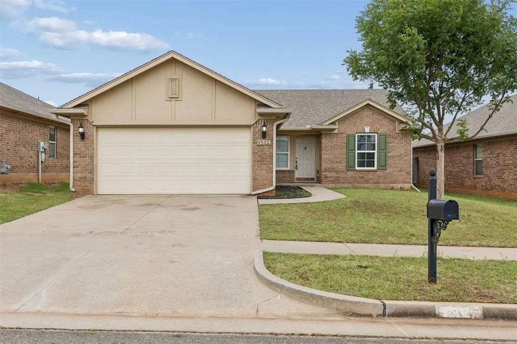 Front exterior — 9532 SW 26th Street, Oklahoma City, OK 73128