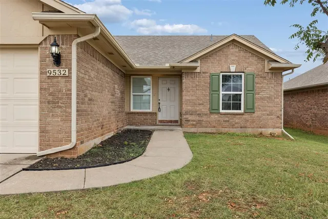 Photo 2 — 9532 SW 26th Street, Oklahoma City, OK 73128