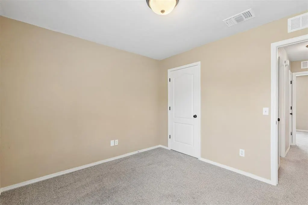 Photo 13 — 9532 SW 26th Street, Oklahoma City, OK 73128
