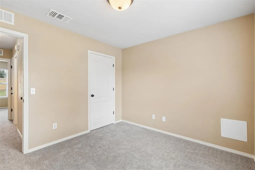 Photo 14 — 9532 SW 26th Street, Oklahoma City, OK 73128