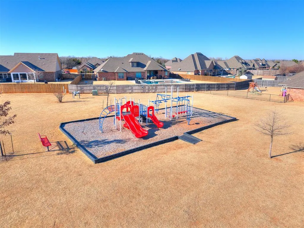 Photo 3 — 6104 Bentley Drive, Oklahoma City, OK 73169