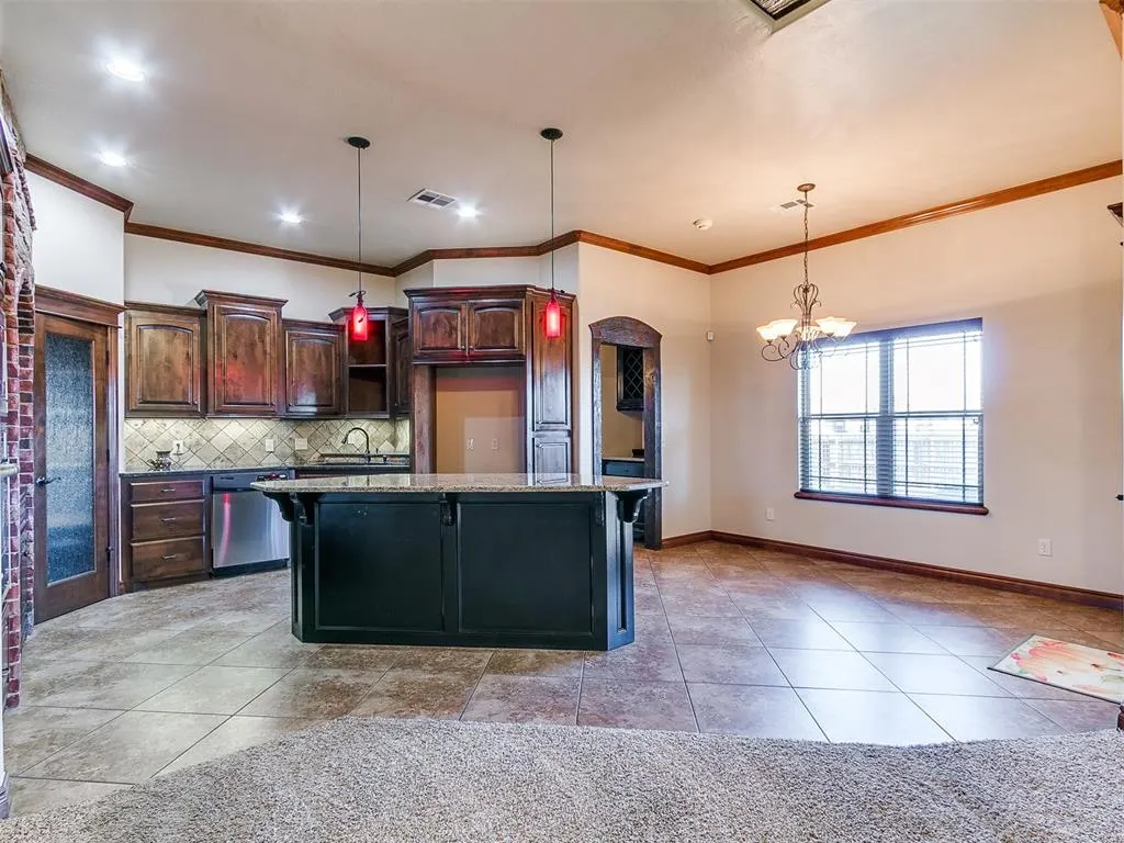 Photo 12 — 6104 Bentley Drive, Oklahoma City, OK 73169