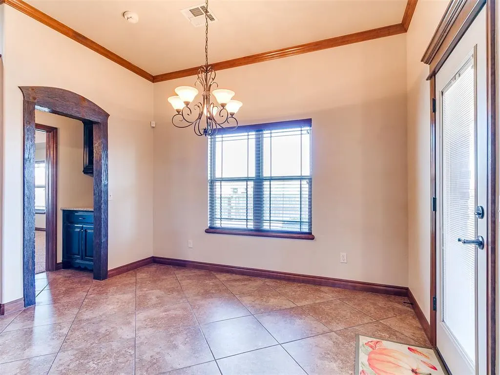 Photo 17 — 6104 Bentley Drive, Oklahoma City, OK 73169