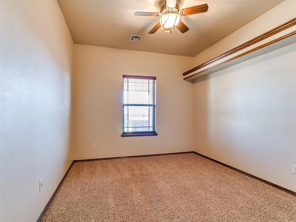 Photo 32 — 6104 Bentley Drive, Oklahoma City, OK 73169