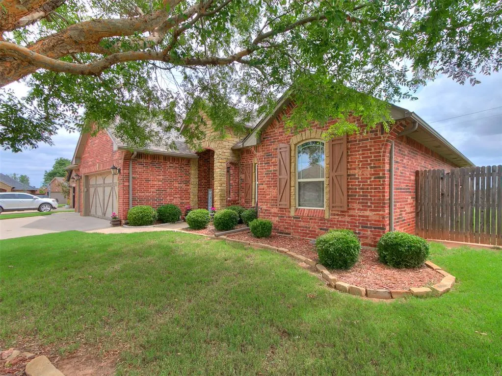 Photo 39 — 6104 Bentley Drive, Oklahoma City, OK 73169