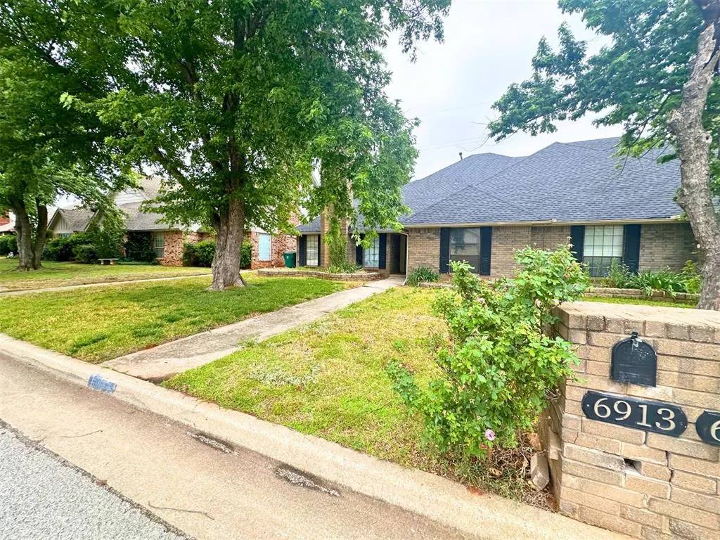 Front exterior — 6913 N Spinnaker Lane, Oklahoma City, OK 73116