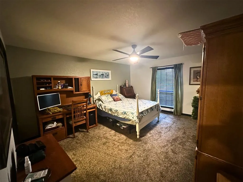 Photo 16 — 6913 N Spinnaker Lane, Oklahoma City, OK 73116