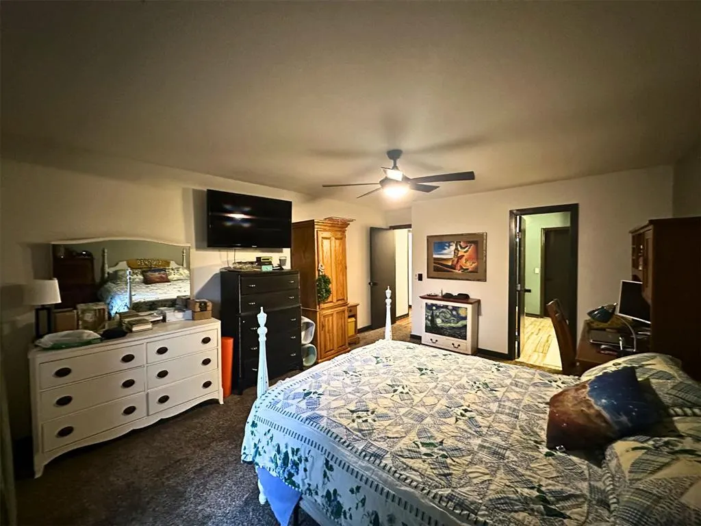 Photo 18 — 6913 N Spinnaker Lane, Oklahoma City, OK 73116