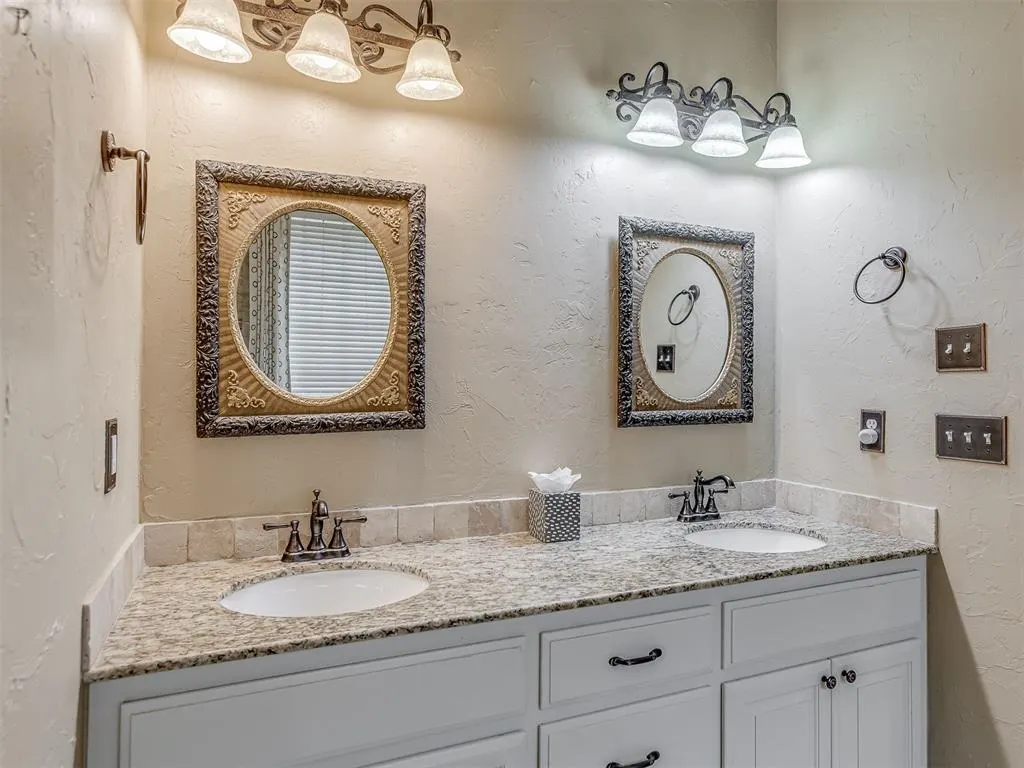 Photo 22 — 3916 Prairie Hill Court, Edmond, OK 73003
