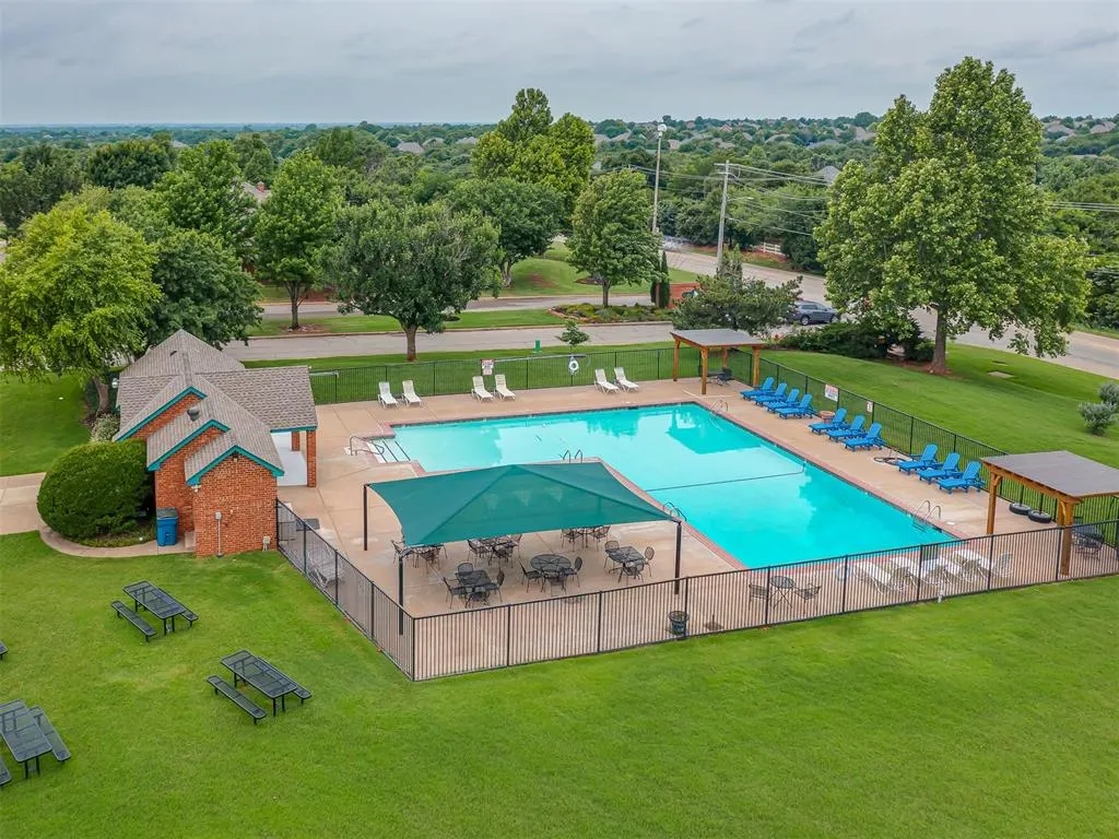 Photo 40 — 3916 Prairie Hill Court, Edmond, OK 73003