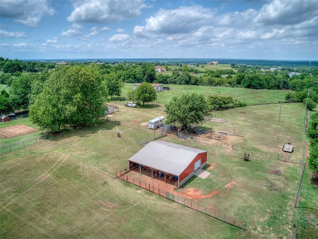 Photo 46 — 2305 NW 35th Pl, Newcastle, OK 73065