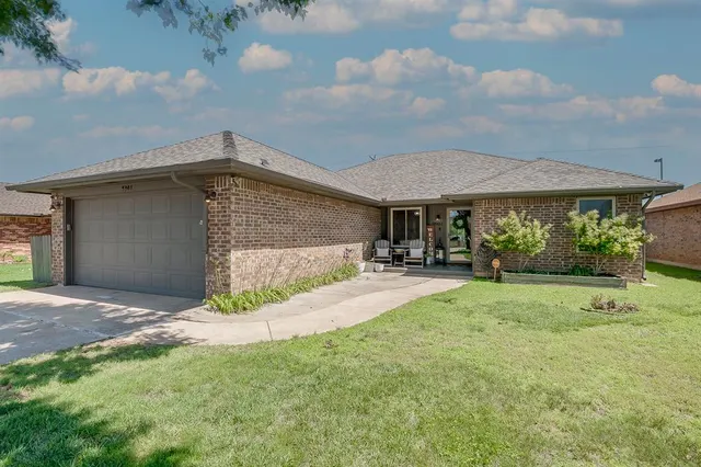 Front exterior — 9901 Railroad, Midwest City, OK 73130