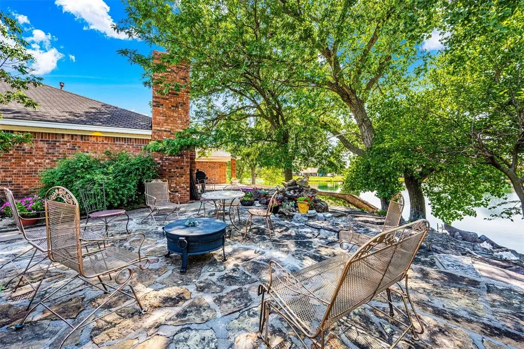 Photo 15 — 2102 Lakewood, Chickasha, OK 73018