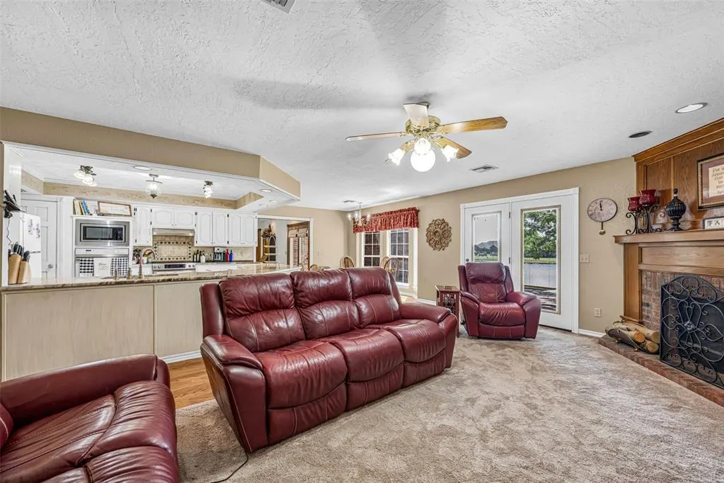 Photo 25 — 2102 Lakewood, Chickasha, OK 73018