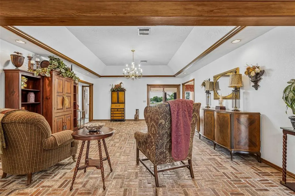 Photo 29 — 2102 Lakewood, Chickasha, OK 73018