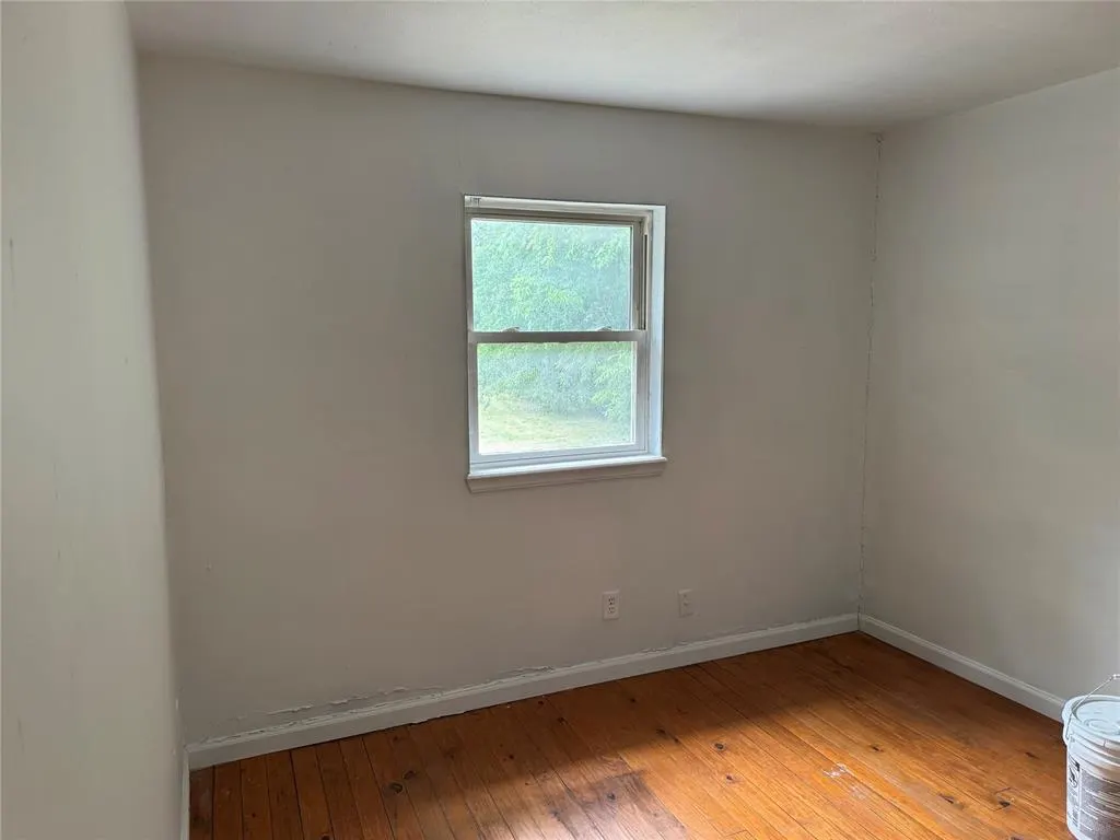 Photo 5 — 1037 Hoyt Avenue, Oklahoma City, OK 73114