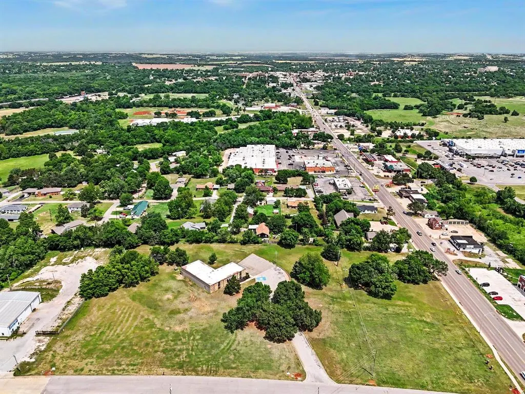 Photo 41 — 200 Sigma Place, Guthrie, OK 73044