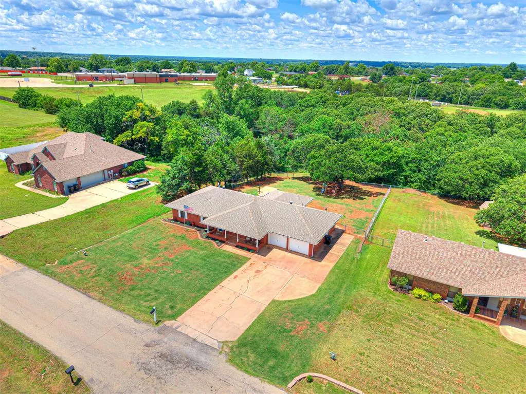 Photo 42 — 113 Key Drive, Wellston, OK 74881