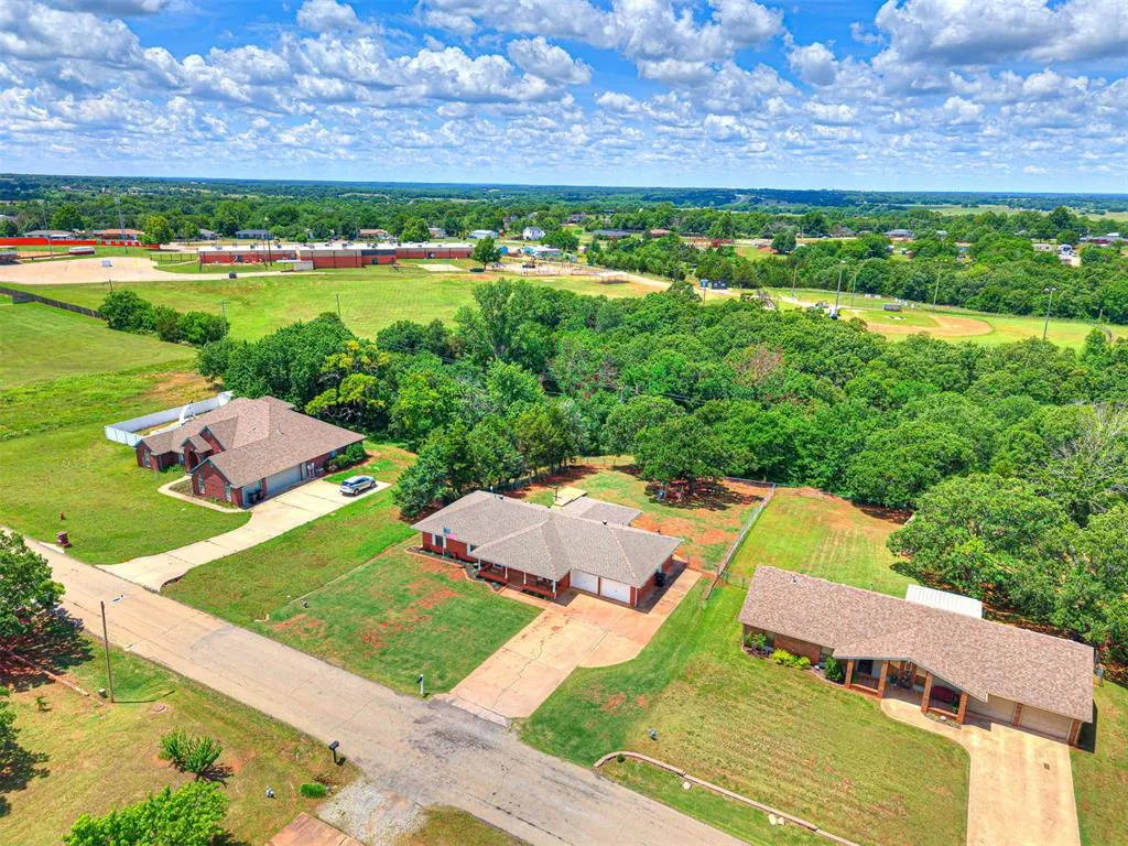 Photo 43 — 113 Key Drive, Wellston, OK 74881