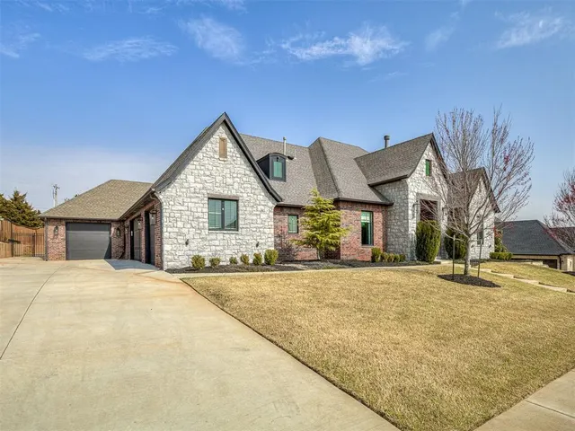 Photo 2 — 8909 SW 105th Street, Oklahoma City, OK 73173