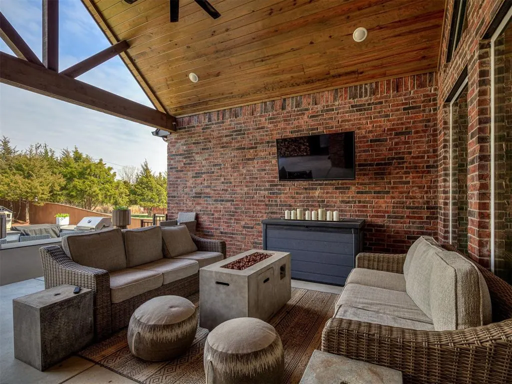 Photo 38 — 8909 SW 105th Street, Oklahoma City, OK 73173