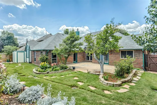 Photo 2 — 14404 Pony Road, Oklahoma City, OK 73134