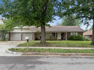 Sold home at 2424 NW 120th Street