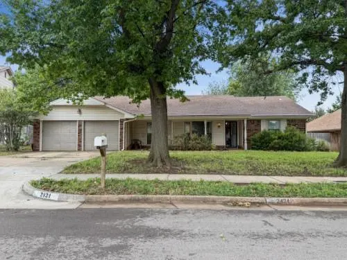 Front exterior — 2424 NW 120th Street, Oklahoma City, OK 73120