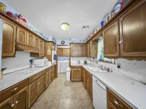 Photo 14 — 2424 NW 120th Street, Oklahoma City, OK 73120