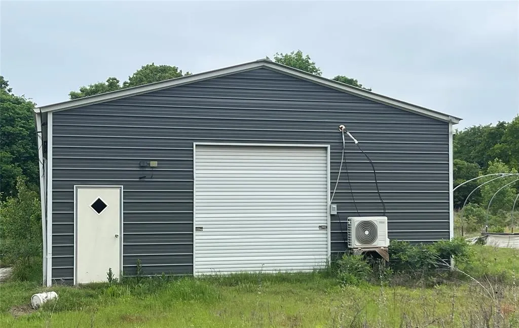 Photo 2 — 18851 E Deercreek Road, Lexington, OK 73051