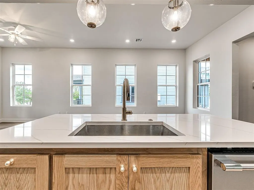 Photo 16 — 29595 Ridge Road B, Norman, OK 73072