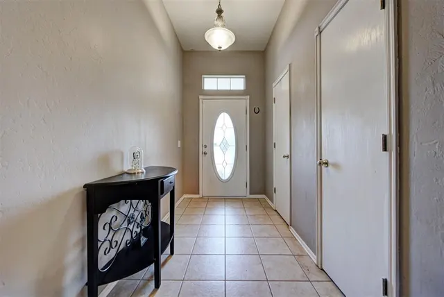 Photo 7 — 14704 Choctaw Trail, Choctaw, OK 73020