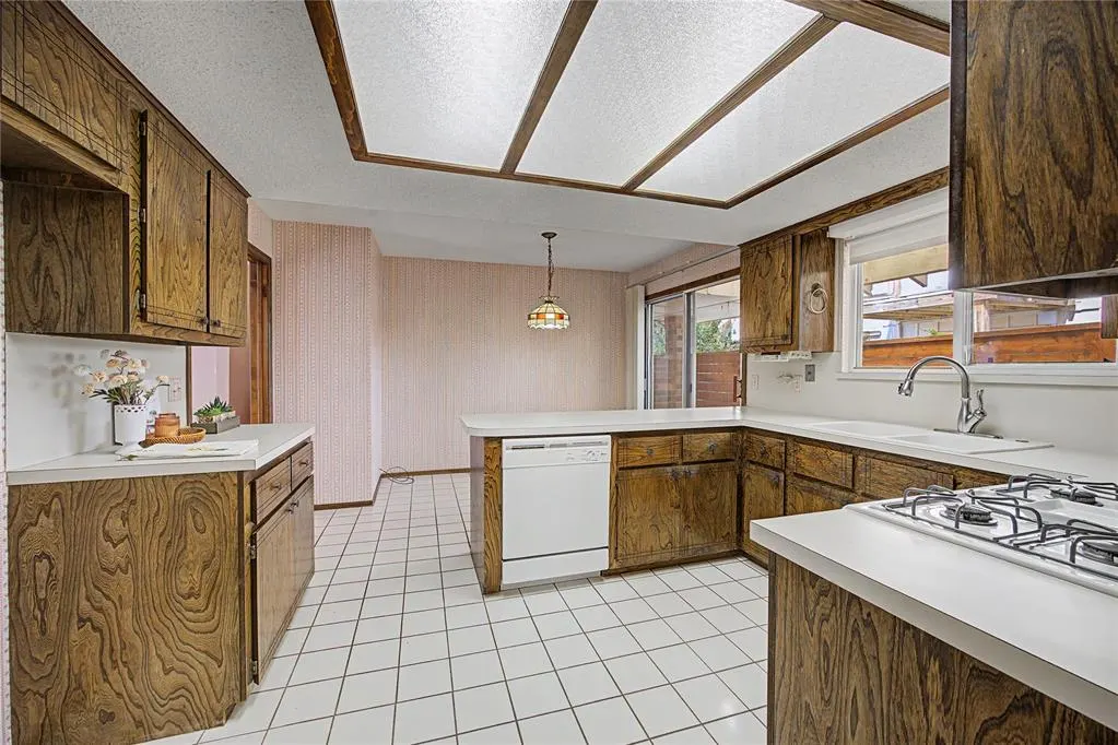 Photo 8 — 4712 Cypress Court, Oklahoma City, OK 73162