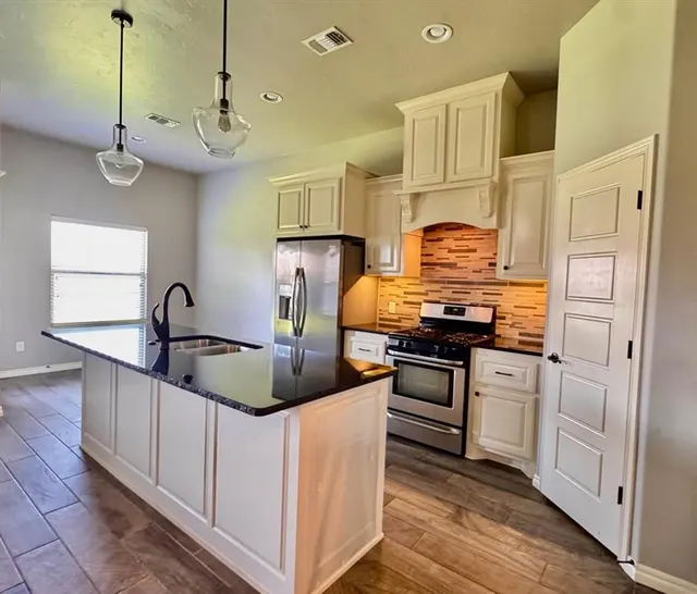 Photo 4 — 8109 NW 160th Terrace, Edmond, OK 73013