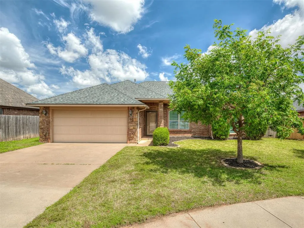 Photo 4 — 9609 SW 18th Street, Oklahoma City, OK 73128
