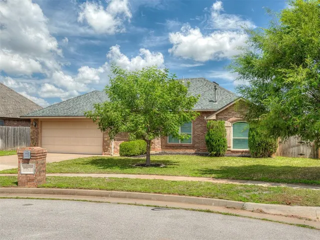 Photo 5 — 9609 SW 18th Street, Oklahoma City, OK 73128